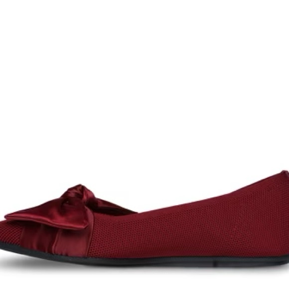 NIB Skechers Cleo Point Classy Bow Flat 8.5 Red - Picture 2 of 5